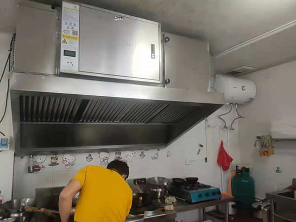 油煙凈化一體機(jī)安裝案例